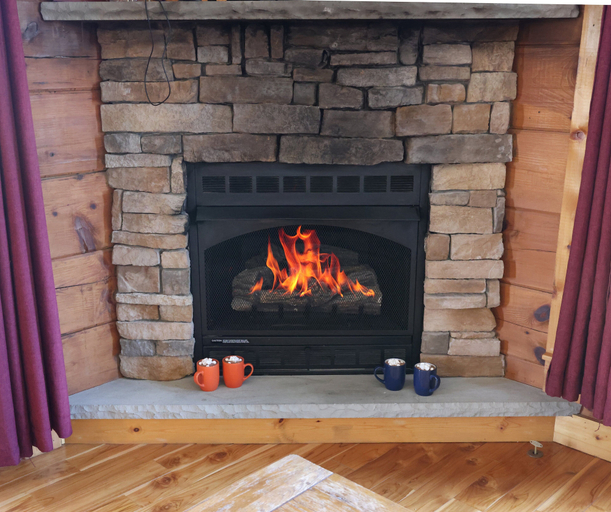 Interior 3, 4 BR: Timbers #1 Stand Alone Cabin, Pocahontas