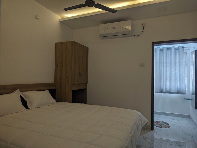 Room 4, A Ramani Residency, Tiruvannamalai