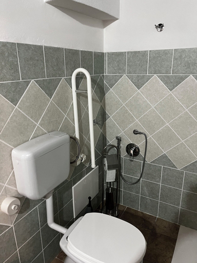 Bathroom 5, Casa Gli Allori, Carbonia-Iglesias