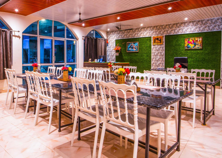 Food & Drinks 3, Jungle Palace Resort, Umaria