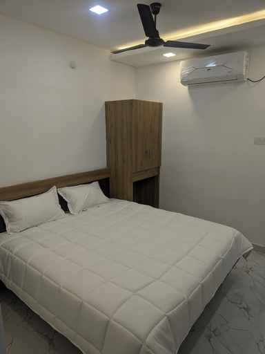 Room 3, A Ramani Residency, Tiruvannamalai