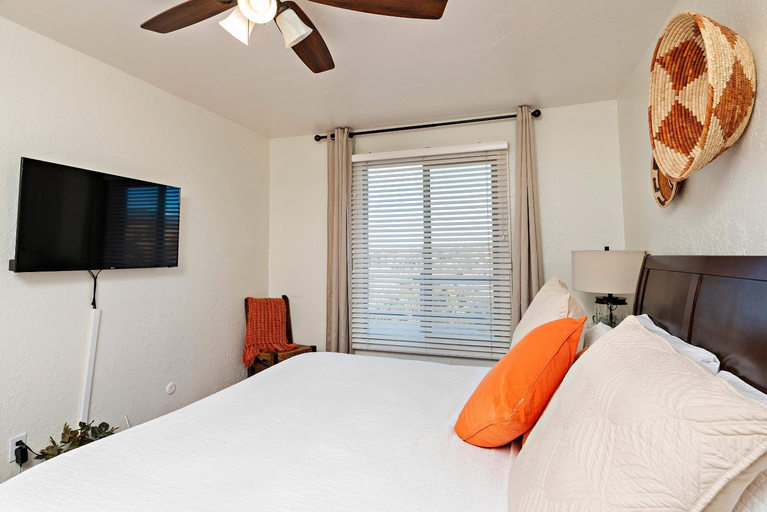 Bedroom 2, Fort Marcy Hotel Suites, Santa Fe