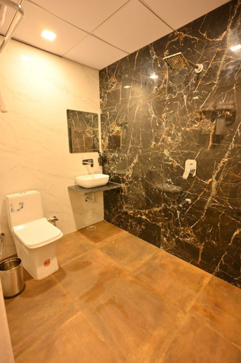 Bathroom 5, The Van Bagh Ranthambore, Sawai Madhopur
