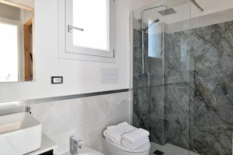 Bathroom 4, Villa Iside, Ogliastra
