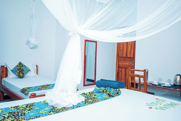 Room 5, Pongwe Beachfront Villa, Kati