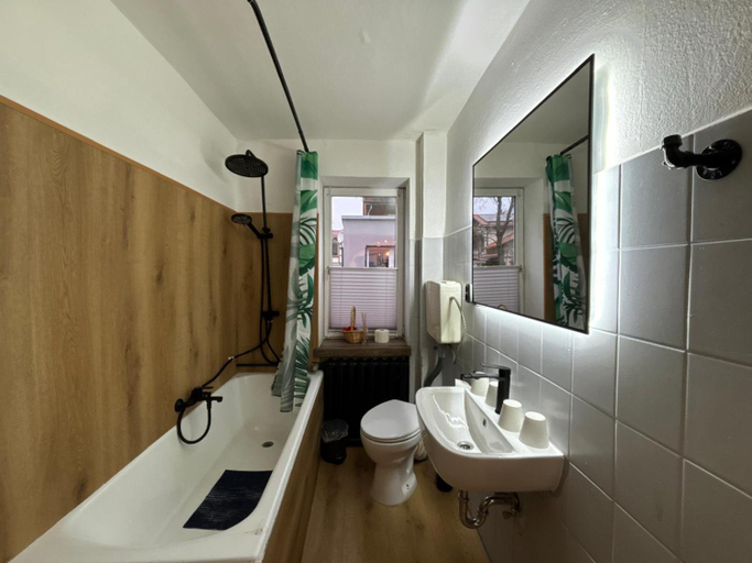 Bathroom, Hotel Muhlental, Harz