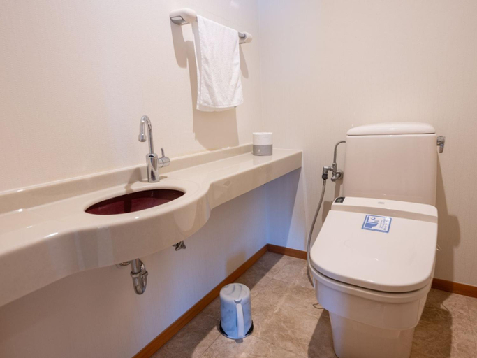 Bathroom 4, The Gran Resort Elegante Awajishima, Awaji