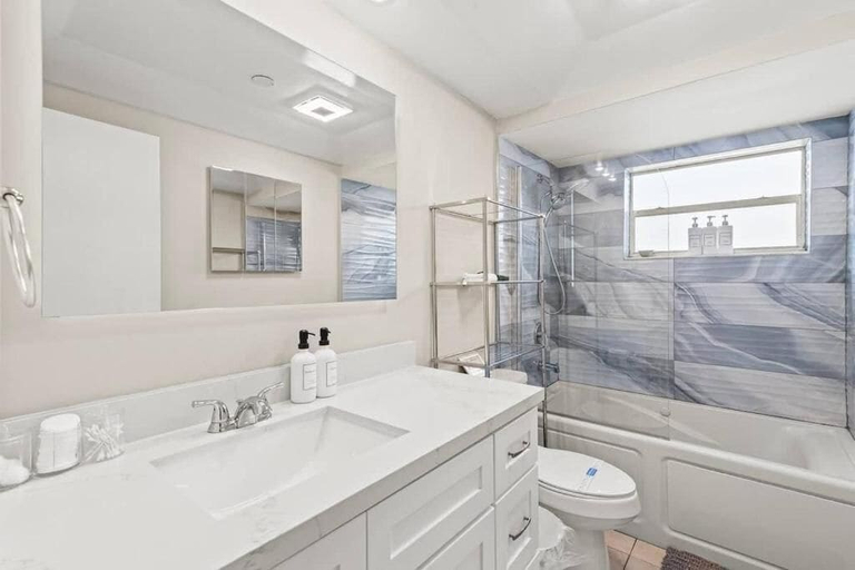 Bathroom 3, Colonial Manor Condos - Fort Lauderdale, Broward