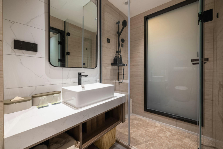 Bathroom 3, Atour Hotel Liaocheng Linqing City Center, Liaocheng