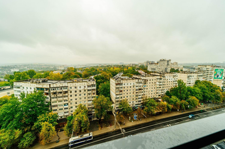 Others 4, Luxury Oasis Flat