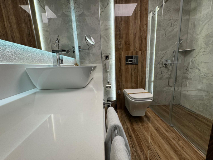 Bathroom 3, Ottoman Sukru Efendi Hotel, Merkez