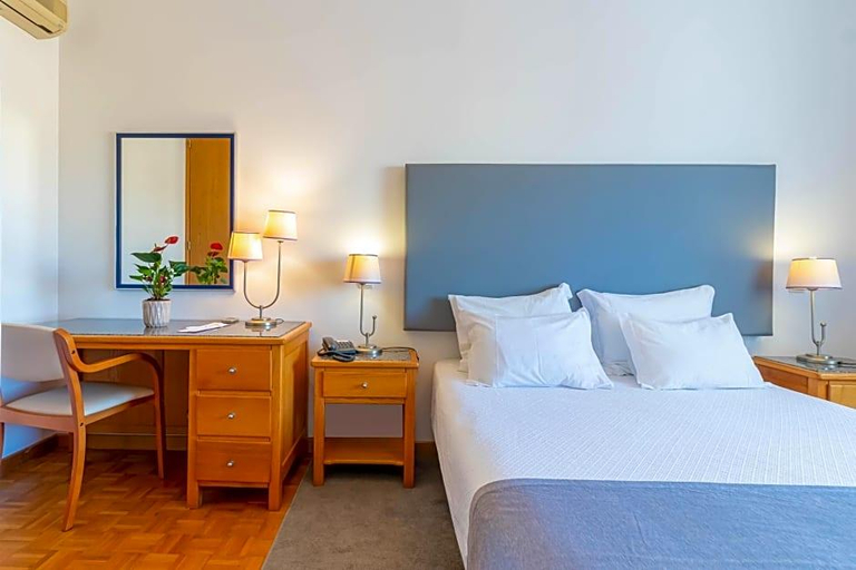 Bedroom 4, Hotel Maritur - Adults Only by Pierre & Vacances, Albufeira