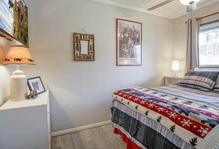 Room 3, Summit 304b 3 Bedrooms 2 Full Baths, Pocahontas