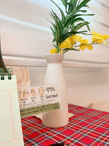 Room 3, House Lotus, Seongdong