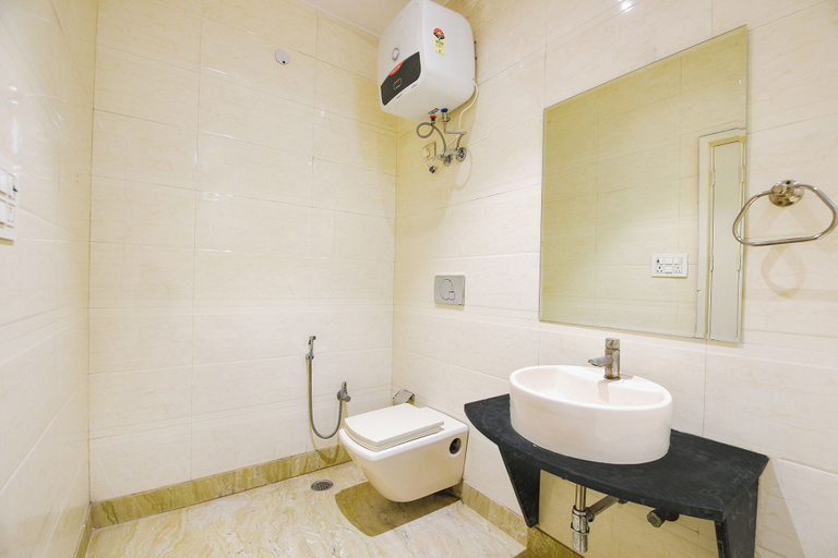 Bathroom 4, FabHotel Dev Palace I - Pitampura, Delhi