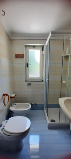 Bathroom 4, CASA NEL VERDE CON GIARDINO E PISCINA PRIVATA, Bari