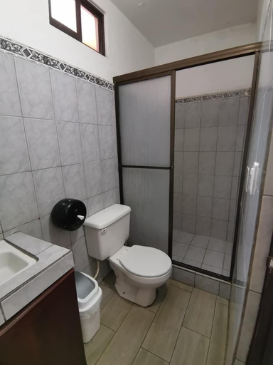 Bathroom 3, Hotel Cabinas Jacomar, Garabito