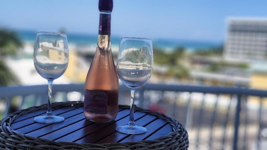 Food & Drinks, August Beach Getaway Specials Book & Save!, Pinellas