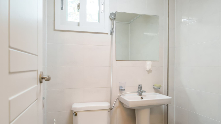 Bathroom 4, Gangneung Dawon-hill Pension, Gangneung