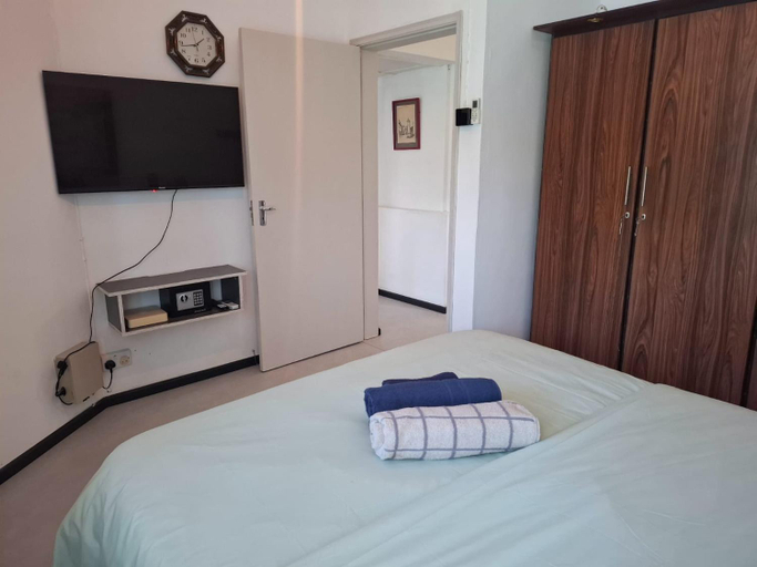 Bedroom, Beachfront Villa near Mont Choisy Beach