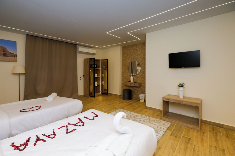 Room 2, Mazaya Pyramids View Inn, Al-Ahram
