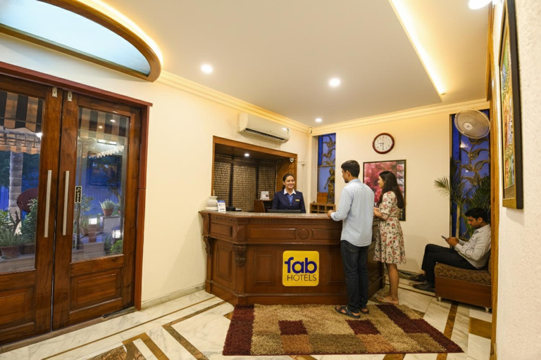 Public Area 2, Fabhotel Siris 18, Delhi