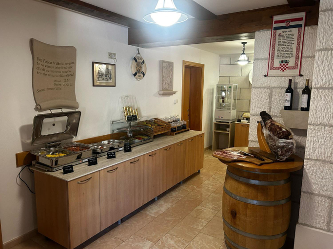 Food & Drinks 2, Villa Loza - Resort Moja stina, Omiš