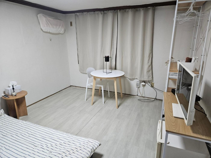 Bedroom 4, Taeyang Stay Motel NampoJoongang Branch, Jung