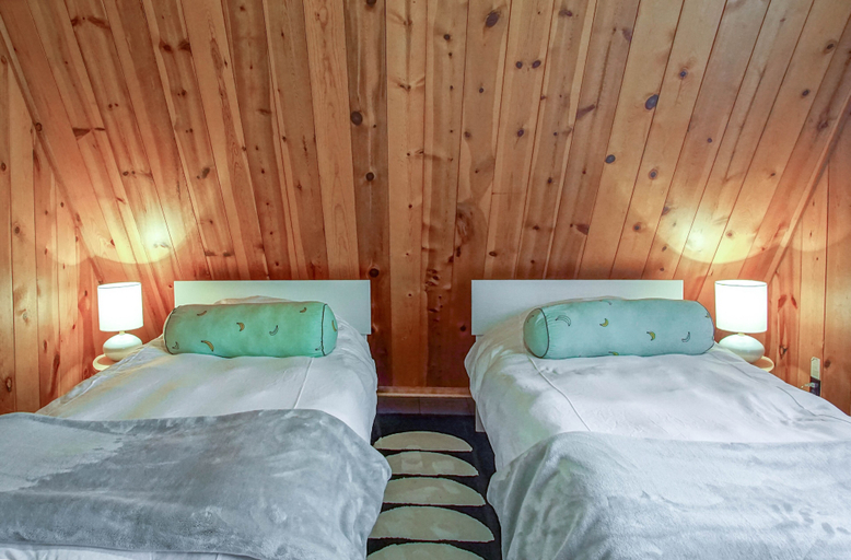 Room 5, 3 Br: N Westridge 222-7 Alpenglow: 3br,2 Bath, Pocahontas