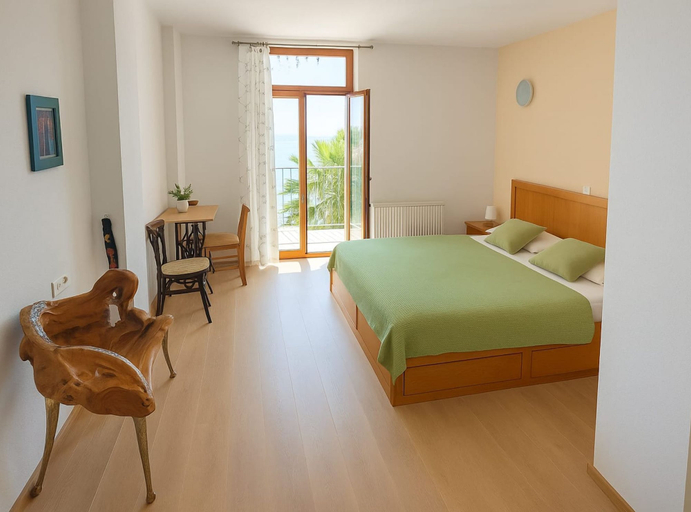 Room 3, Apartments Lučica, Podgora