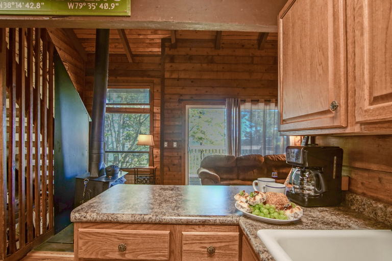 Others 5, Stemwinder #3: 3 Bedrooms Plus Bonus Sleeping Loft. 2 Full Baths, Pocahontas