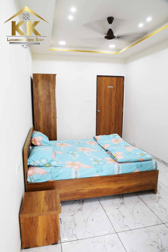 Bedroom 2, K K Luxurious Home Stay, Narmada