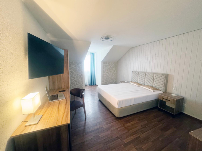 Bedroom 2, Zunfthaus zu Wirthen, Solothurn