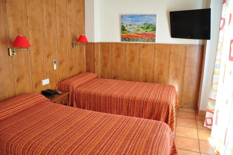 Room 2, Hostal Real, Huelva