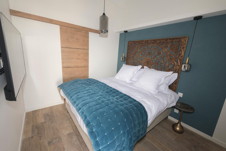 Bedroom 2, Le Domaine de Darvoy, Loiret