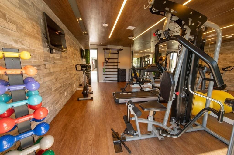 Gym 4, Luxury Stay Steps from Praia Brava, Itajaí