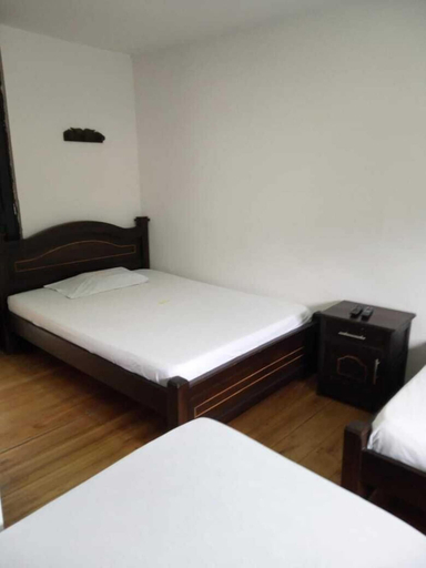 Room 4, Hotel Tequendama, Villamaría