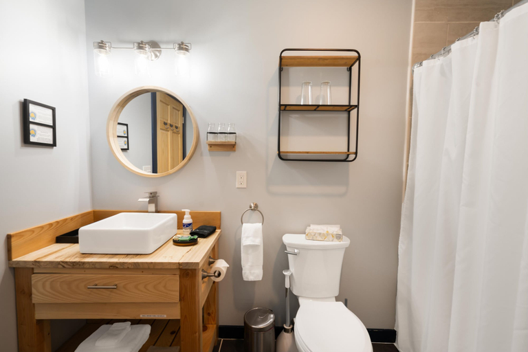Bathroom 3, The Birch & Berry Inn, Chittenden