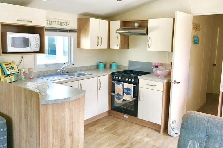 Others 3, Mersea Island by Away Resorts, Essex