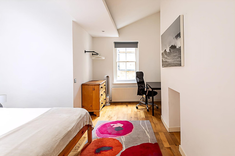 Bedroom 2, Farringdon Leo Loft, London