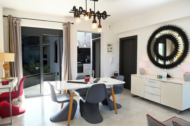 Dining room 5, Hydra House Nafplio, Peloponnese