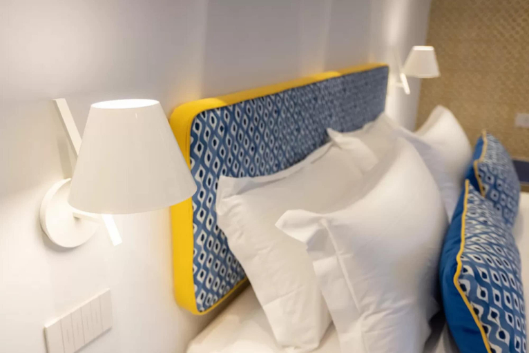 Room 4, Stylish & Elegant Flat With Terrace, Napoli