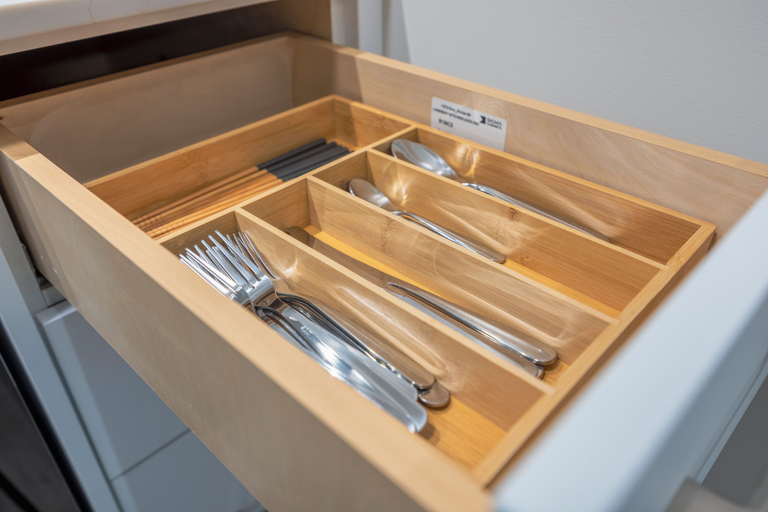 Private kitchen 2, Sunny 1BR Detached Suite, Greater Vancouver