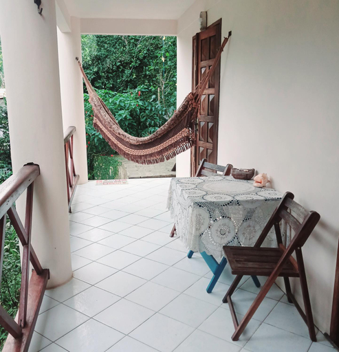 Others 3, Casa iris, Cairu