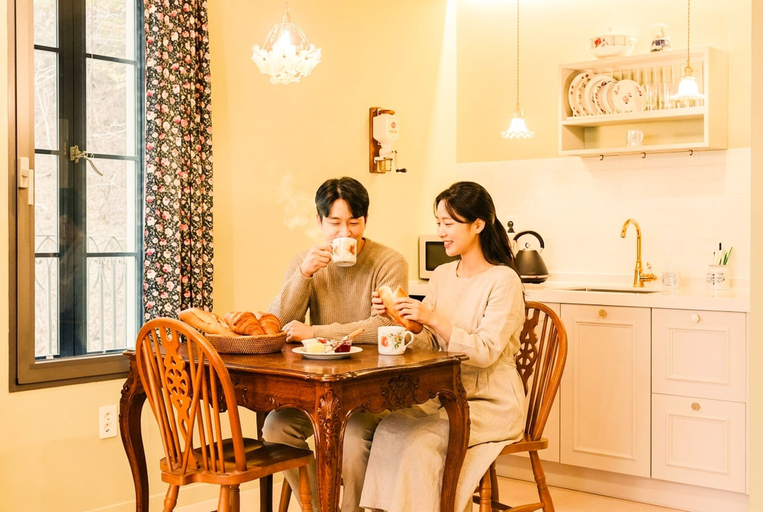 Room 4, Yangyang Chesed Pension, Yangyang