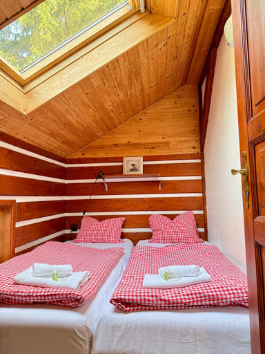 Bedroom 2, Chata Amalka, Semily
