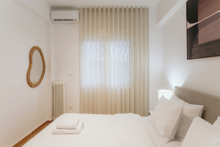 Room 4, Classy & Modern Apt in Pagrati - Athens, Attica