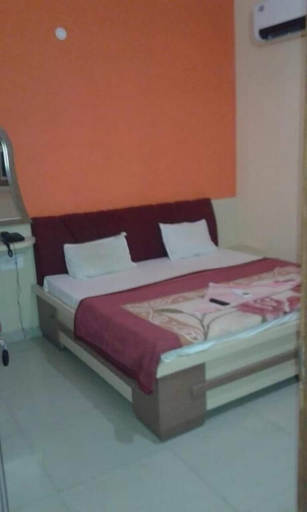 Room 4, Hotel Rajawat Vidisha, Vidisha