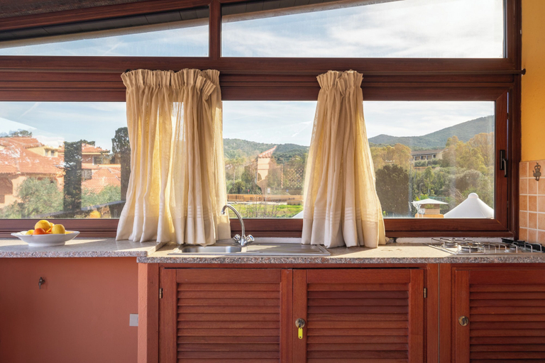 Private kitchen 4, Trilocale H Ginepro Sgombro, Olbia-Tempio