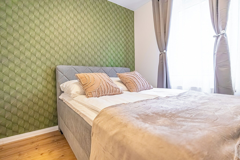 Room 3, Amazing 2BR 1LR Apt Near Donaustadt, Wien
